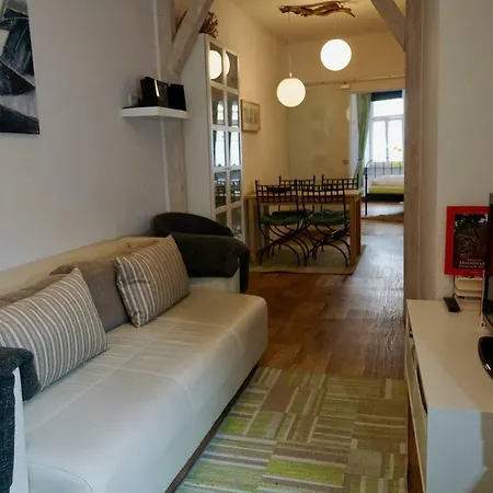 Haus Wallstrasse